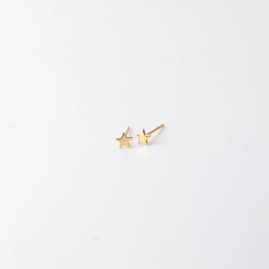 4mm Star Stud Earrings