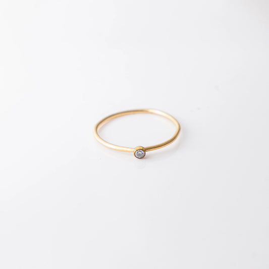 Single Diamond Gold Ring